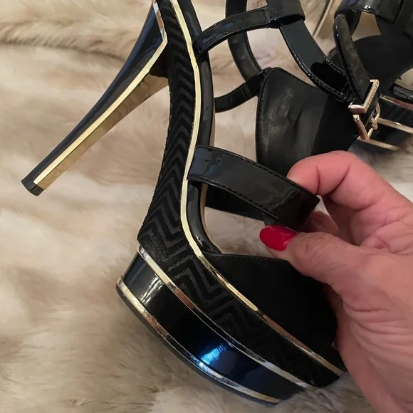 NWOT GIANNI BINI High Heel Sandals - Picture 4 of 9